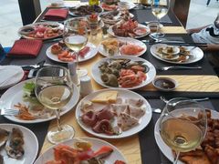 -美食汇海鲜自助餐厅·小龙虾烧烤(富力万达文华酒店)