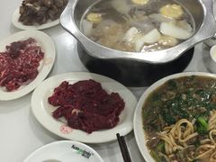 -粤潮牛肉火锅店(江南大道店)
