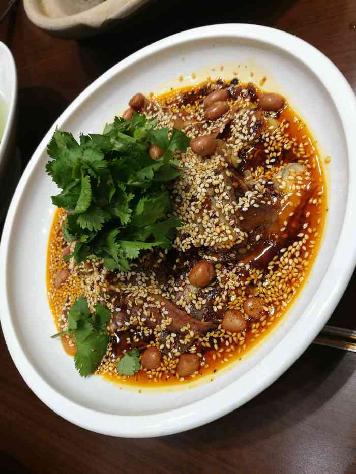南堂馆·新川菜(天府三街店)-"今儿个朋友请我来这里吃饭,,进到一楼