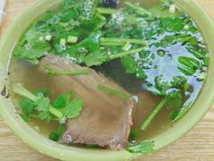 -香山胡记吴江路生煎(灵山路店)