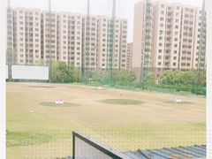 -仙霞高尔夫练习场-停车场