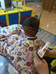 -趣哆剪儿童理发(奥山世纪城店)