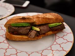 -Salon de The de Joel Robuchon(外滩18号店)