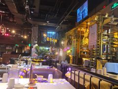 -胡桃里乐队酒馆(广州塔店)