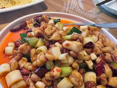 -严记小天府酸菜鱼(西四路店)