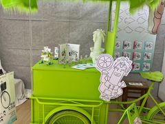-王府井奥莱临潼小镇(临潼店)
