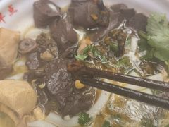 -文山荷鲜居(翠湖店)