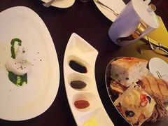 -龙虾酒吧扒房(宁波香格里拉店)