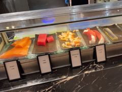 -广州万富希尔顿酒店-感趣自助餐厅·生蚝海鲜刺身