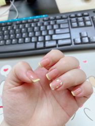 -Pink You美甲洗眉纹绣定制中心