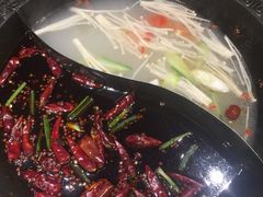 -疯狂的筷子老灶九宫格火锅