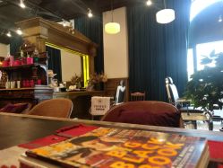 -TWOFACE 双面理发馆