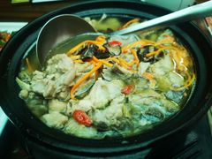 -阿鹏故事云南野生菌火锅(人民路店)
