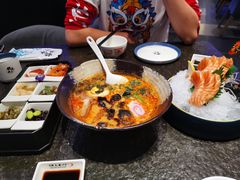 九州地狱拉面-将太无二·北美传奇寿司(荟聚购物中心西红门店)