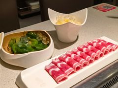 -海底捞火锅鲜切牛肉主题店(长寿路店)