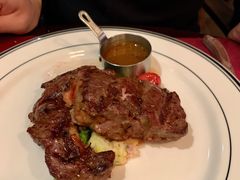 菲力牛排拼鹅肝-食间牛排(湖西路店)