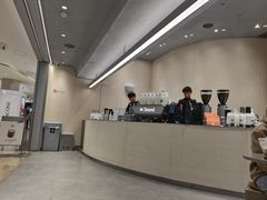 -M Stand(南京新街口金鹰店)