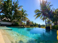 -海南清水湾莱佛士酒店