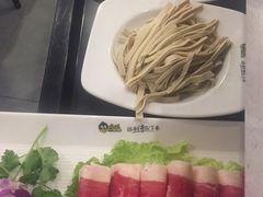 -张大师鸭爪爪特色干锅(南湖店)