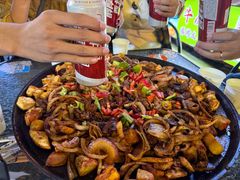 -老周炒拨拉(甘州总店)