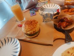 -必胜客(大宁路店)