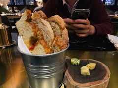 -AZUL by FUEL蓝色·法式酒馆(琶醍店)