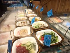 -头上红煨盐鸡乡村食府