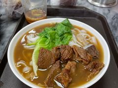 牛腩汤河-珍珍小食店(西华路店)