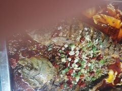 -老街烧烤大排档·地道湖北菜·龙虾馆(汉口火车站店)