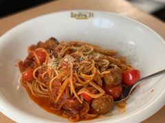 -LENBACH兰巴赫西餐啤酒坊(大连东港店)