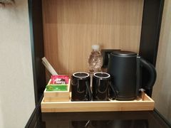 -上海浦东中心万枫酒店