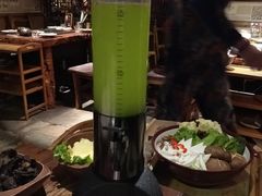 -老牌坊云南鱼豆花火锅(嵩山店)