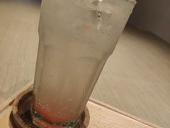 淘气泡泡-物质生活书·酒吧