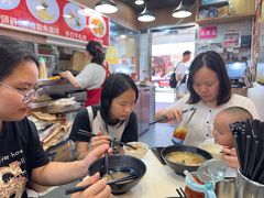 -章记香港仔鱼蛋王(西洋菜街店)