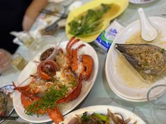 -覃记海鲜美食餐厅