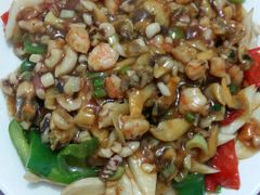 -烁佳海鲜大馅饺子