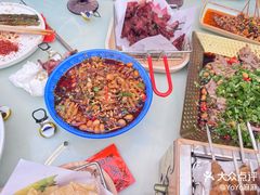 -小董哥烤串·爆汁大油边(故宫店)