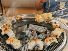 -围炉肉舍丹东海鲜烤肉·烤活鳗(步行街店)