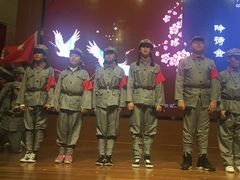 -上海市民办金苹果学校