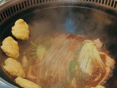 -哈尔滨烧烤·山河村铁锅炖(交大店)