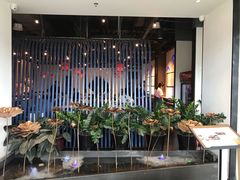 -尚尚仙·酸汤猪手·猪肚鸡火锅(华联万柳购物中心店)