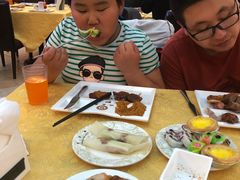 -比尔森啤酒自助烤肉(红旗街店)