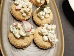 牛油果鲜虾塔-望乡楼上海菜(日月光店)