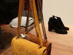 -URBAN REVIVO(西安Momopark店)