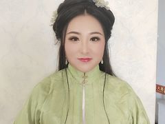 -九月鹰飞汉服摄影工作室