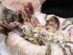 -红鼎豆捞·非遗鲍皇汤火锅(宝丰路店)