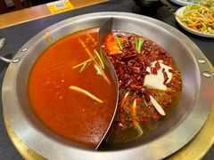 -沸炉重庆老火锅(军事博物馆店)