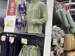 -迪卡侬(大英山店)