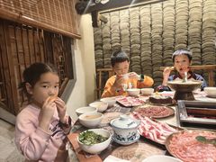 -月满大江千层肚火锅(锦城大道店)
