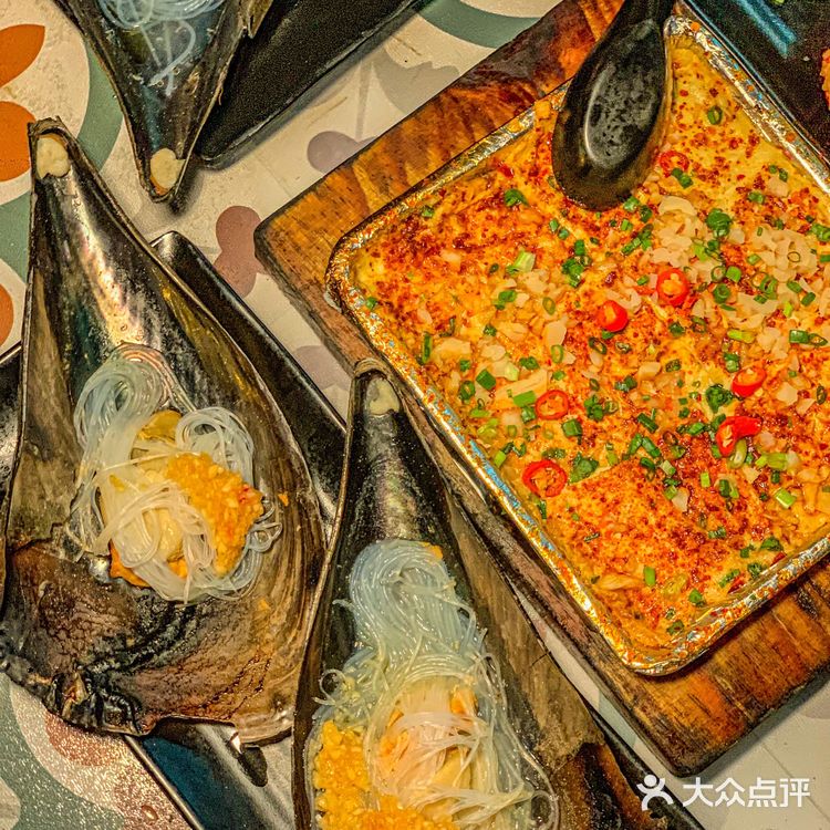 厦门海鲜烧烤C位🔥当然是炭烤小青龙